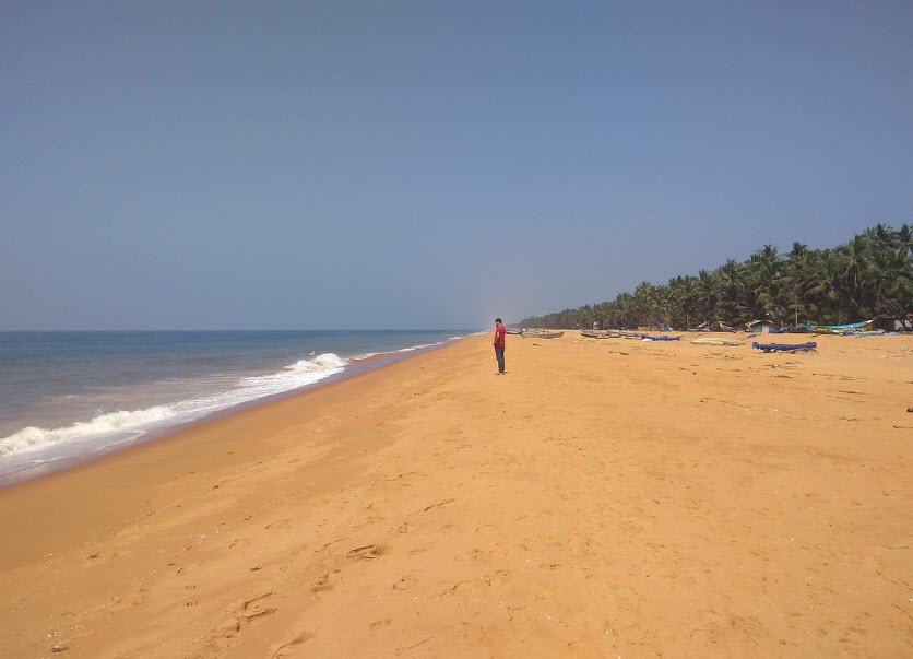 Thumba Beach, Thiruvananthapuram, Kerala - Vushii.com
